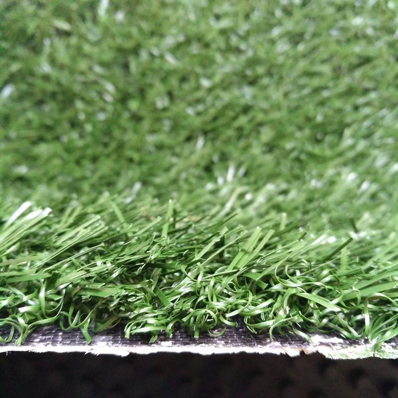 best fake grass for dogs